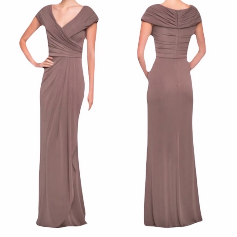 LA FEMME Ruched Jersey Column Gown Cocoa NEW Size 10